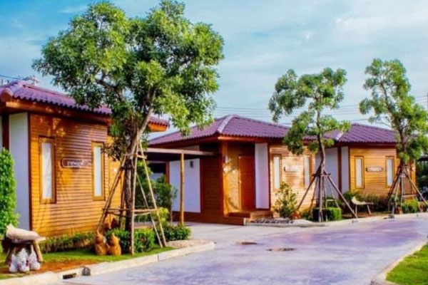 ที่พักและร้านอาหาร